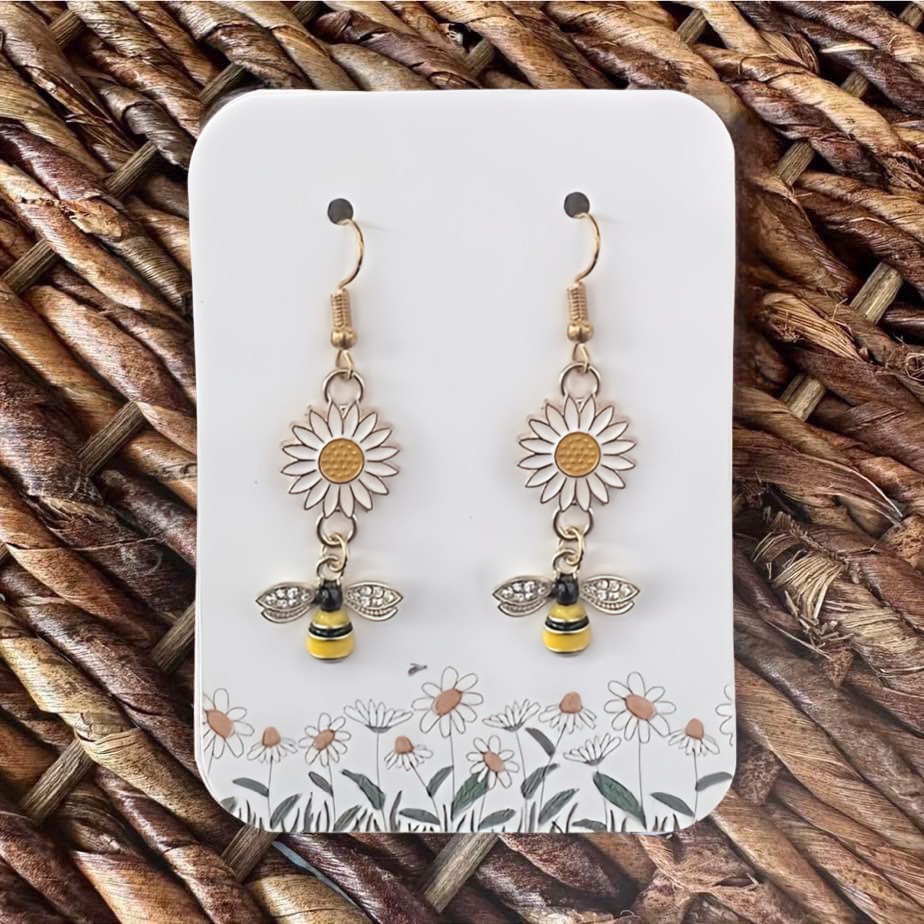 New Handmade Gold-Tone Daisy And Bee Dangle Earrings (2.1” Long X 0.7” Wide)